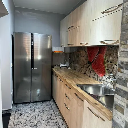Appartamento Your House In Tirana